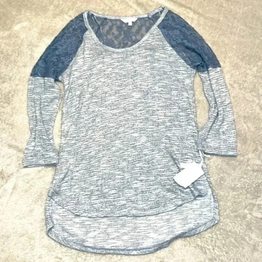 Candie's Blue Lace Trim Shirt Top Size M NWT